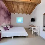 Cascina Capo Çiftlik konaklama Negrar